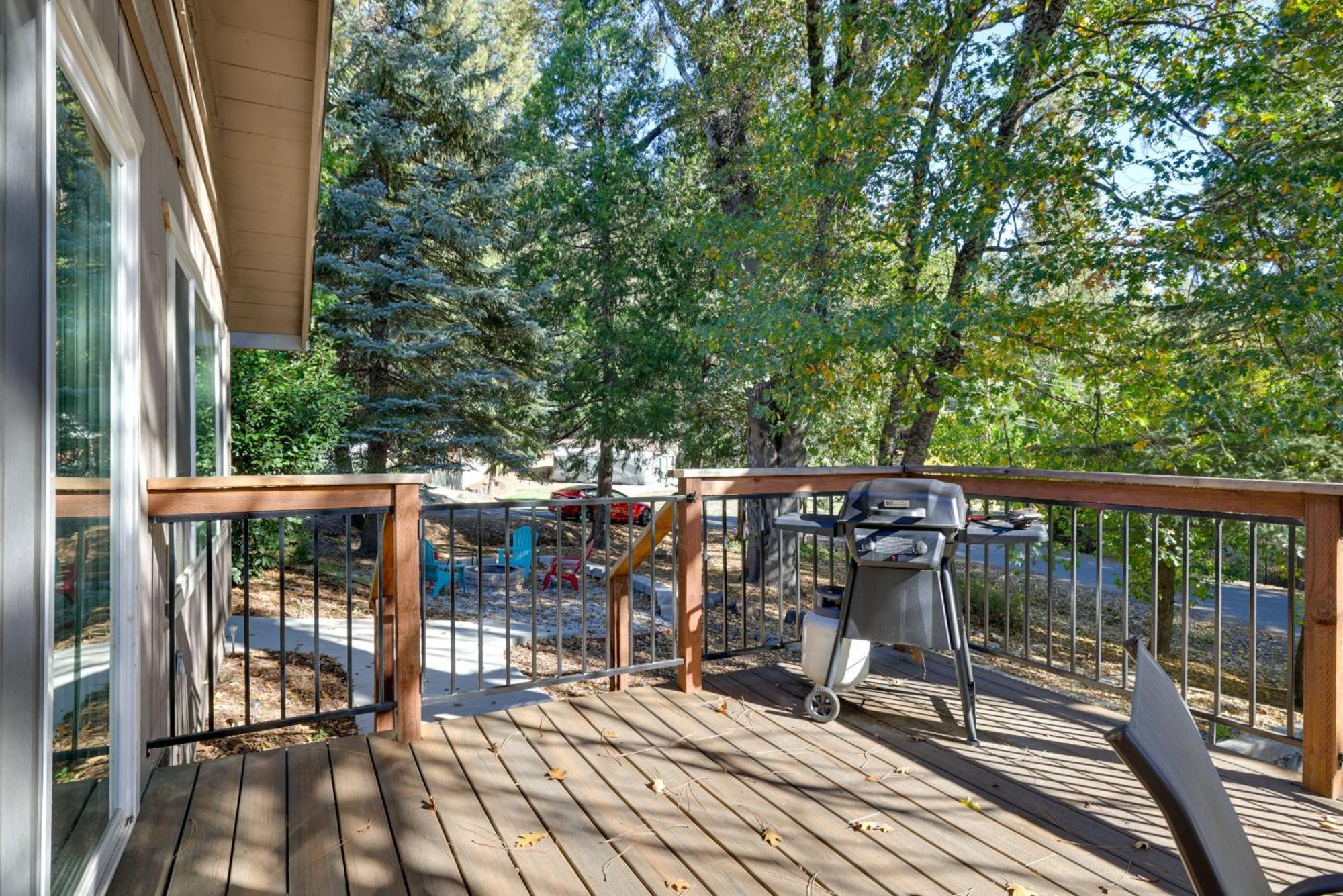 Twain Harte Sherwood Forest Cabin With Deck And Fire Pit! מראה חיצוני תמונה